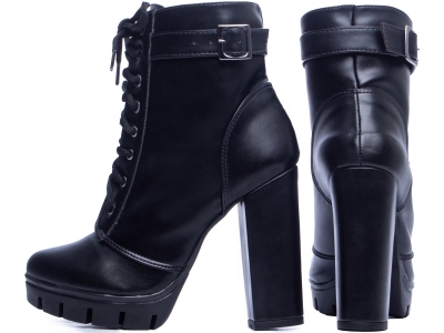  - Bota Feminina