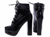  - Bota Coturno Meia Pata Verniz Preto